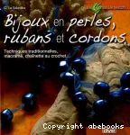 Bijoux en perles, rubans et cordons